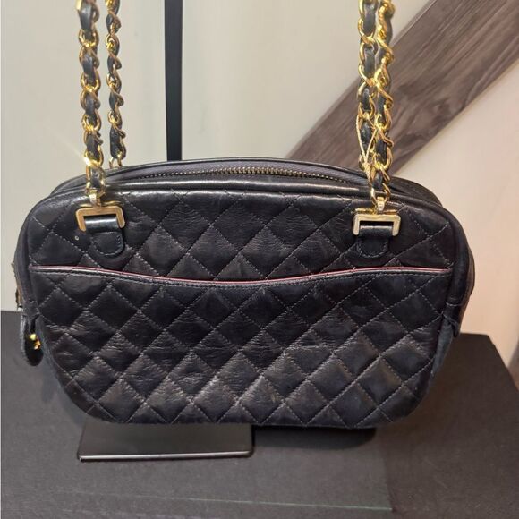 Vintage CHANEL Double Chain Matelasse Quilted Bag - Picture 3 of 16
